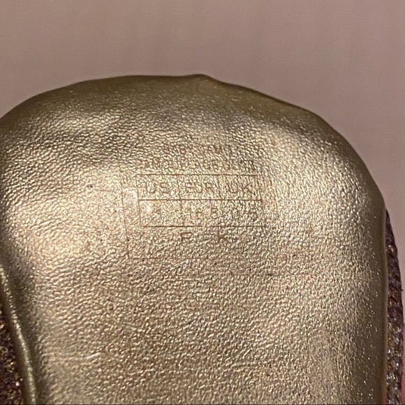 Baby Girl Stuart Weitzman Crib Shoes - Picture 5 of 5